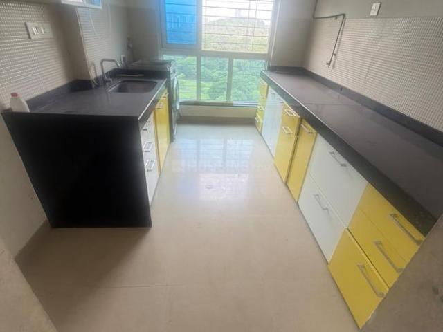 2 BHK Apartment in Kandivali East for rent Mumbai. The reference number is 21017309