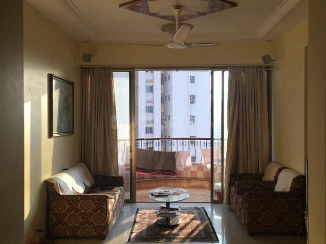 2 BHK Apartment in Kandivali East for rent Mumbai. The reference number is 21012195