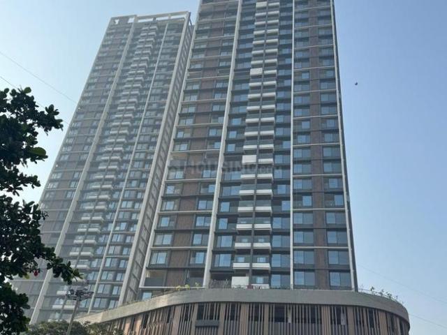 2 BHK Apartment in Borivali East for resale Western Suburbs. The reference number is 16860876