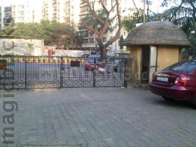 2 BHK Apartment in Kandivali East for resale Mumbai. The reference number is 12861534