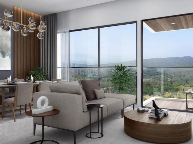 2 BHK Apartment in Kandivali East for resale Mumbai. The reference number is 13704440