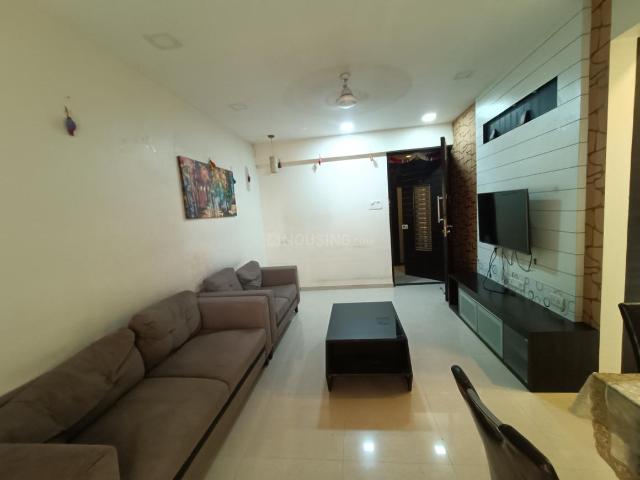 2 BHK Apartment in Kandivali East for resale Mumbai. The reference number is 14619560