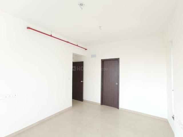 2 BHK Apartment in Kandivali East for resale Mumbai. The reference number is 15389130