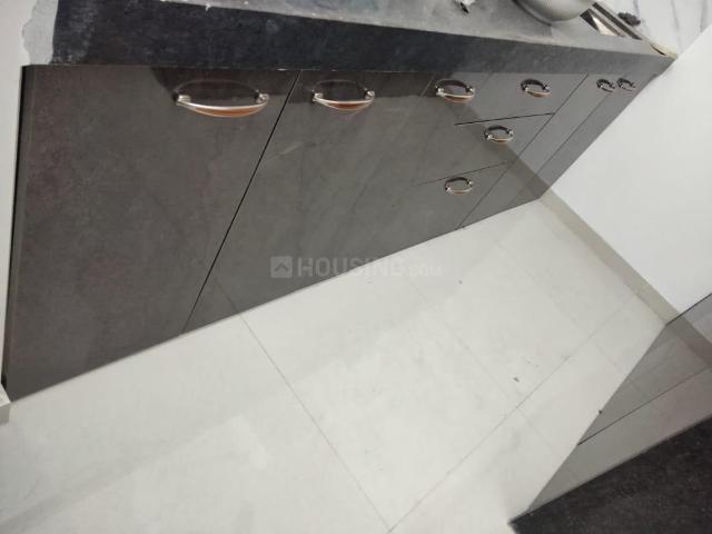 2 BHK Apartment in Kandivali East for resale Mumbai. The reference number is 17487613