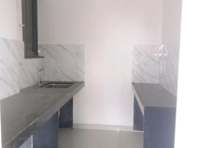 2 BHK Apartment in Kandivali East for resale Mumbai. The reference number is 17328859