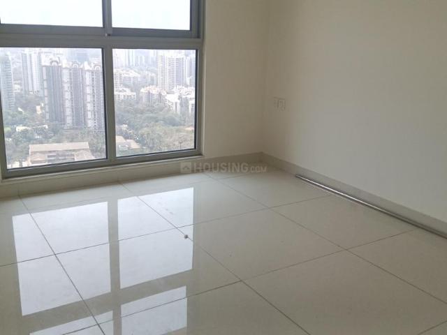 2 BHK Apartment in Kandivali East for resale Mumbai. The reference number is 18410754