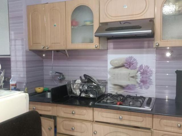 2 BHK Apartment in Kandivali East for resale Mumbai. The reference number is 18528267