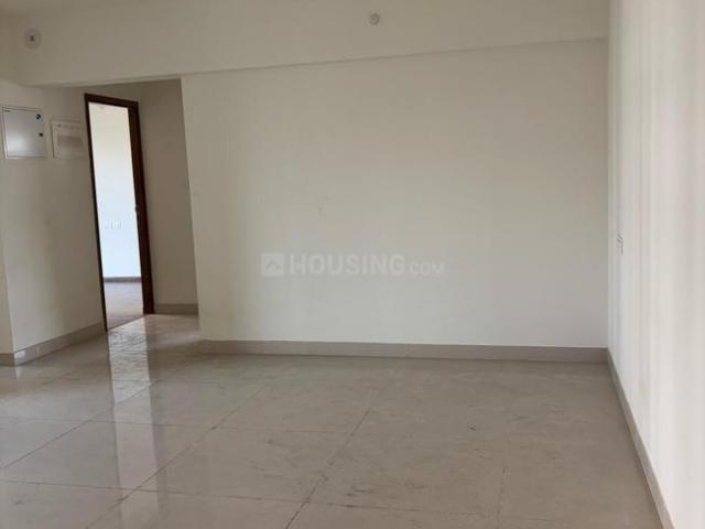 2 BHK Apartment in Kandivali East for resale Mumbai. The reference number is 18528335