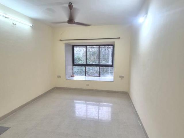 2 BHK Apartment in Kandivali East for resale Mumbai. The reference number is 18343860