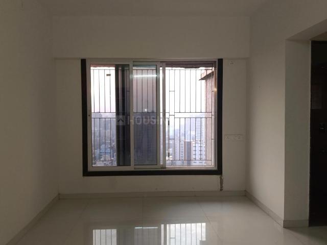 2 BHK Apartment in Kandivali East for resale Mumbai. The reference number is 19598609