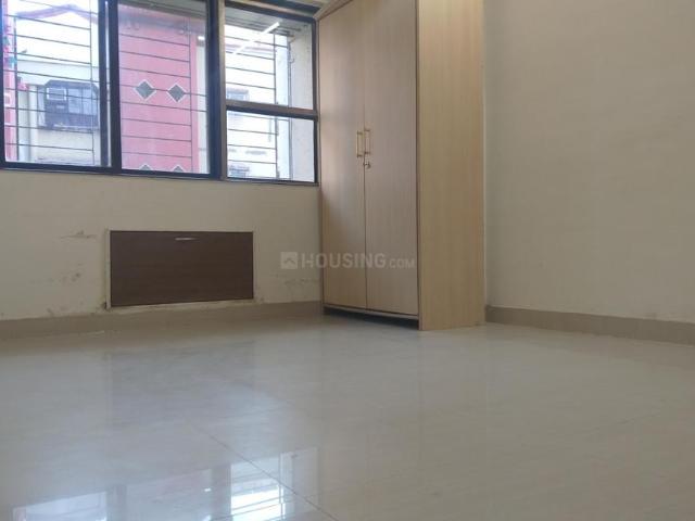 2 BHK Apartment in Kandivali East for resale Mumbai. The reference number is 19748686