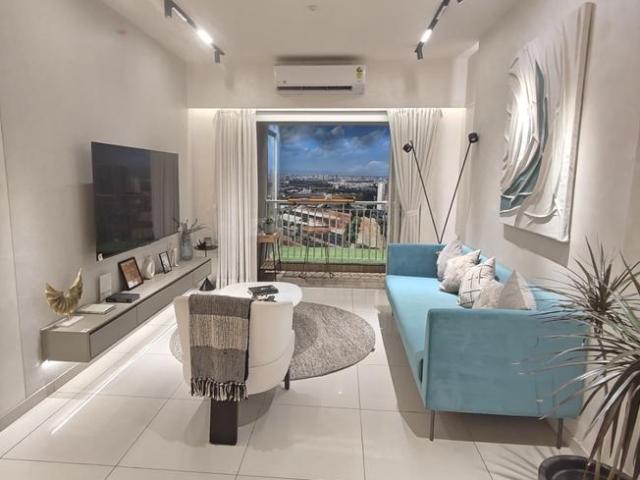 2 BHK Apartment in Kandivali East for resale Mumbai. The reference number is 19774775