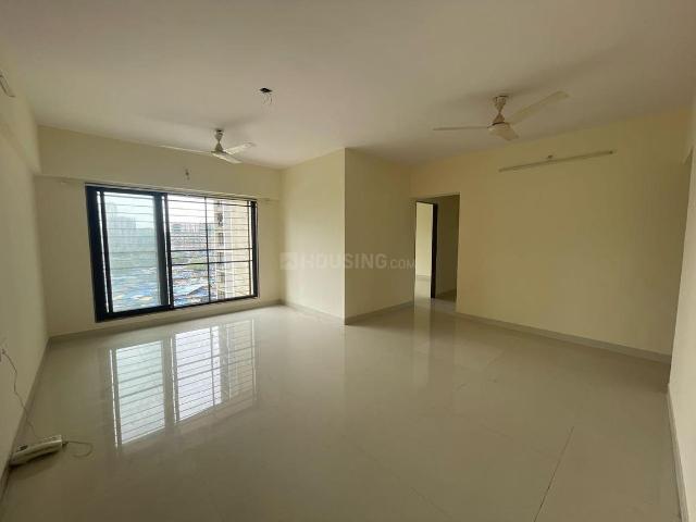 2 BHK Apartment in Kandivali East for resale Mumbai. The reference number is 19821408