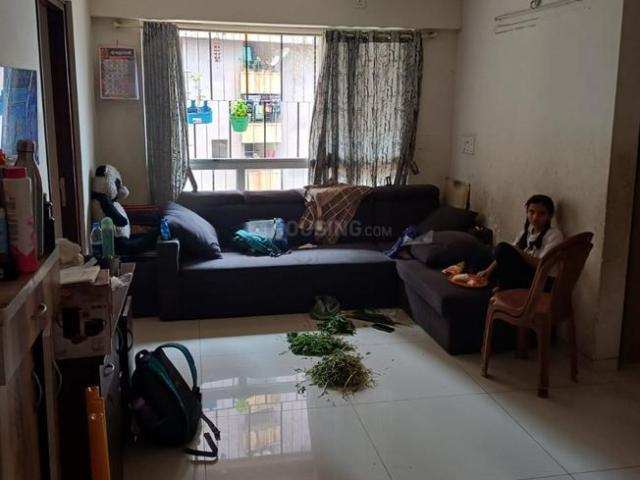 2 BHK Apartment in Kandivali East for resale Mumbai. The reference number is 19829229