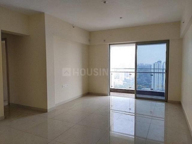 2 BHK Apartment in Kandivali East for resale Mumbai. The reference number is 19952519