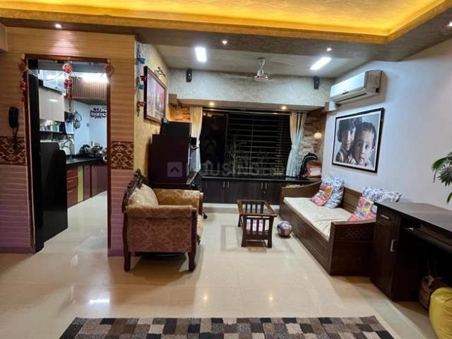 2 BHK Apartment in Kandivali East for resale Mumbai. The reference number is 19968610