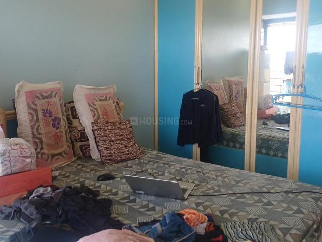 2 BHK Apartment in Kandivali East for resale Mumbai. The reference number is 19996575