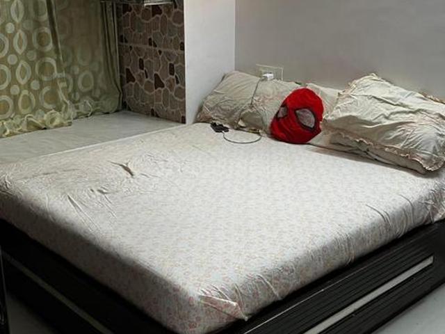 2 BHK Apartment in Kandivali East for resale Mumbai. The reference number is 19099546