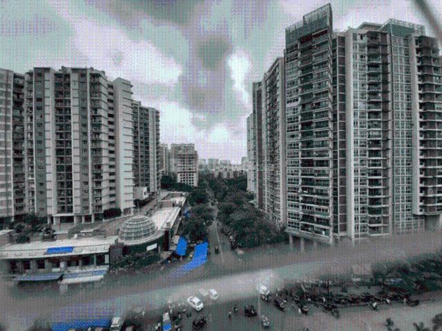 2 BHK Apartment in Kandivali East for resale Mumbai. The reference number is 19105714