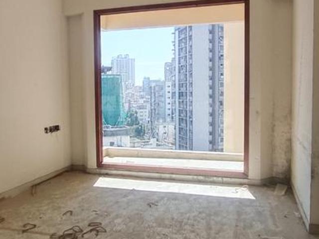 2 BHK Apartment in Kandivali East for resale Mumbai. The reference number is 19145808