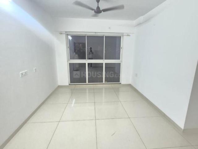 2 BHK Apartment in Kandivali East for resale Mumbai. The reference number is 20413636
