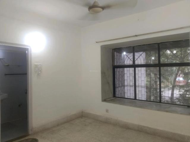 2 BHK Apartment in Kandivali East for resale Mumbai. The reference number is 20447155