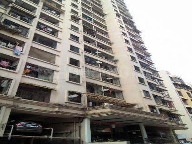 2 BHK Apartment in Kandivali East for resale Mumbai. The reference number is 20448160