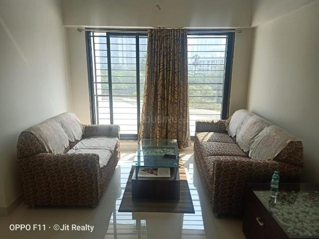 2 BHK Apartment in Kandivali East for resale Mumbai. The reference number is 20471277