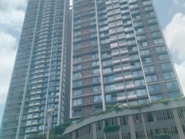 2 BHK Apartment in Kandivali East for resale Mumbai. The reference number is 20515365