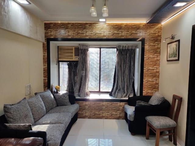2 BHK Apartment in Kandivali East for resale Mumbai. The reference number is 20538045