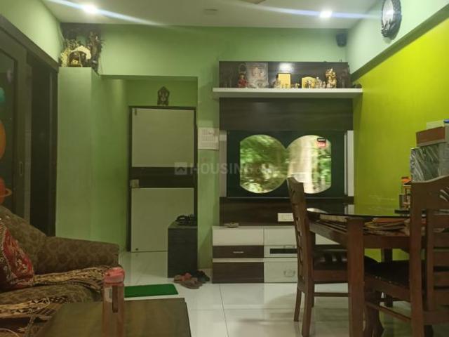 2 BHK Apartment in Kandivali East for resale Mumbai. The reference number is 20539067