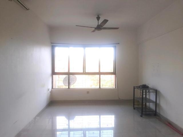 2 BHK Apartment in Kandivali East for resale Mumbai. The reference number is 20563629