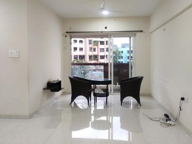 2 BHK Apartment in Kandivali East for resale Mumbai. The reference number is 20631066