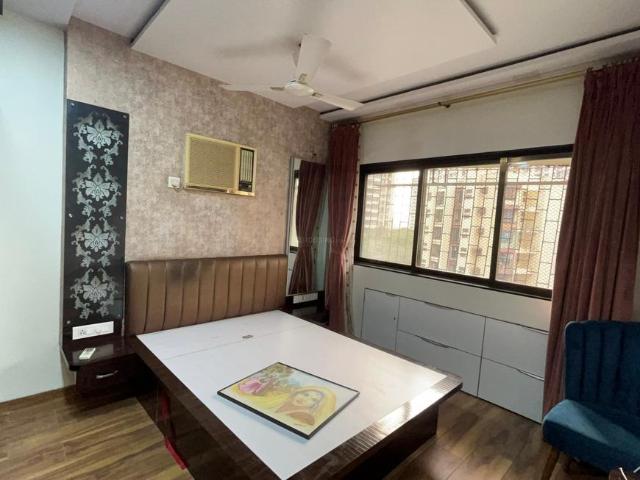 2 BHK Apartment in Kandivali East for resale Mumbai. The reference number is 20661082