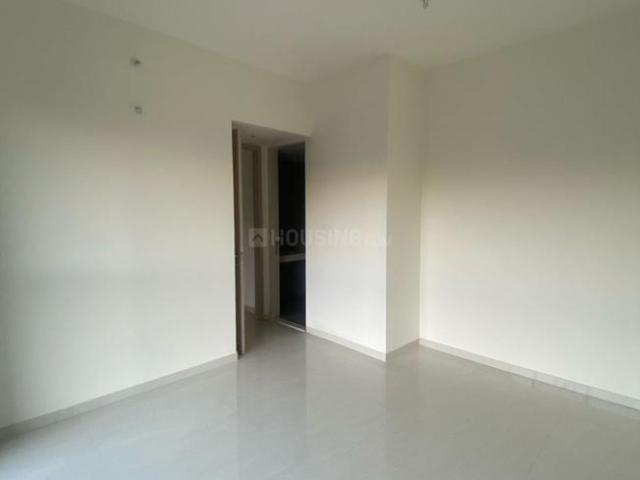 2 BHK Apartment in Kandivali East for resale Mumbai. The reference number is 20702045