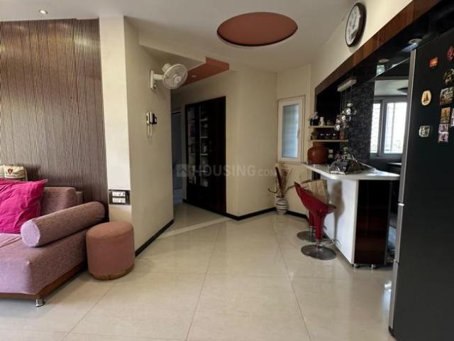 2 BHK Apartment in Kandivali East for resale Mumbai. The reference number is 20746988