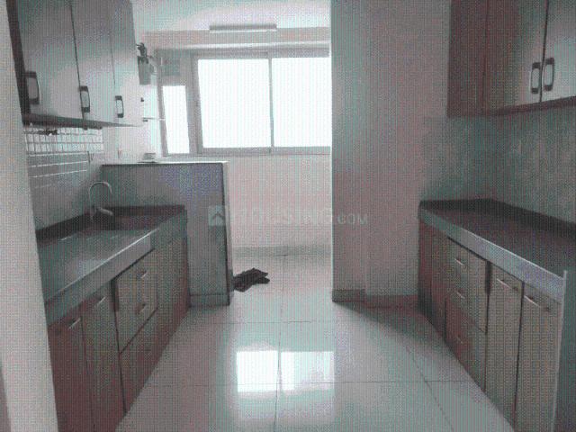 2 BHK Apartment in Kandivali East for resale Mumbai. The reference number is 20806232