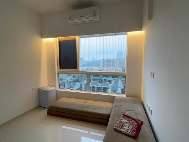 2 BHK Apartment in Kandivali East for resale Mumbai. The reference number is 20809711