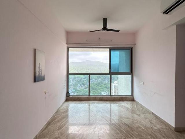 2 BHK Apartment in Kandivali East for resale Mumbai. The reference number is 20811519