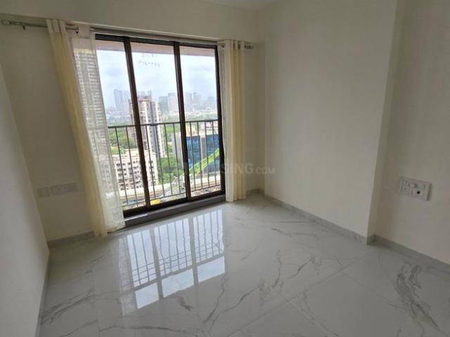 2 BHK Apartment in Kandivali East for resale Mumbai. The reference number is 20858279