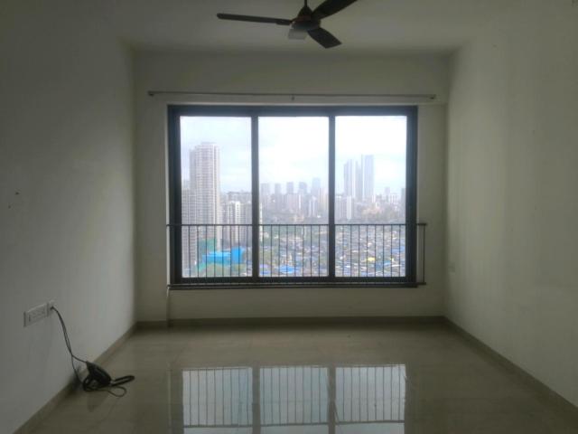 2 BHK Apartment in Kandivali East for resale Mumbai. The reference number is 20877484