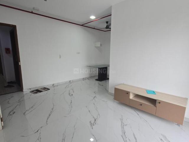 2 BHK Apartment in Kandivali East for resale Mumbai. The reference number is 20952597