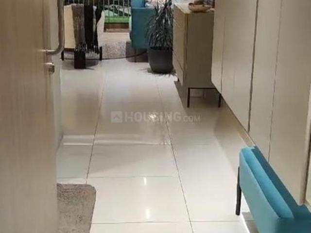 2 BHK Apartment in Kandivali East for resale Mumbai. The reference number is 20972860