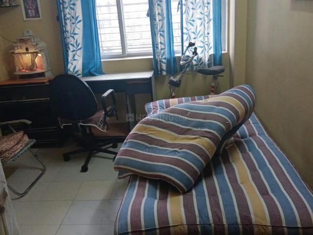 2 BHK Apartment in Kandivali East for resale Mumbai. The reference number is 20996560