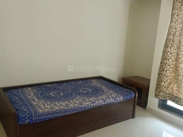 2 BHK Apartment in Kandivali East for resale Mumbai. The reference number is 20103859