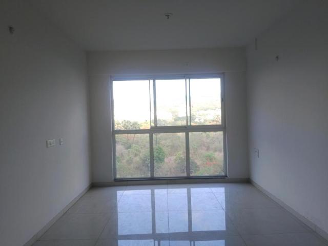 2 BHK Apartment in Kandivali East for resale Mumbai. The reference number is 20234266