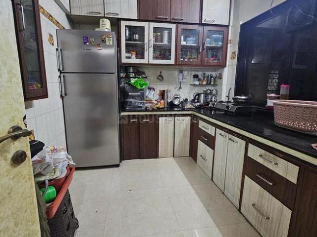 2 BHK Apartment in Kandivali East for resale Mumbai. The reference number is 20303935