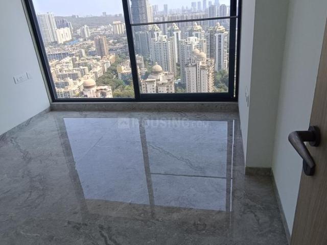 2 BHK Apartment in Kandivali East for resale Mumbai. The reference number is 20312250