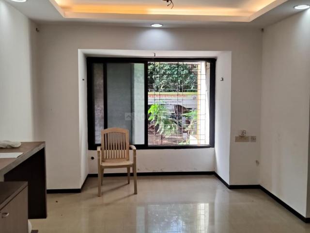 2 BHK Apartment in Kandivali East for resale Mumbai. The reference number is 20340785