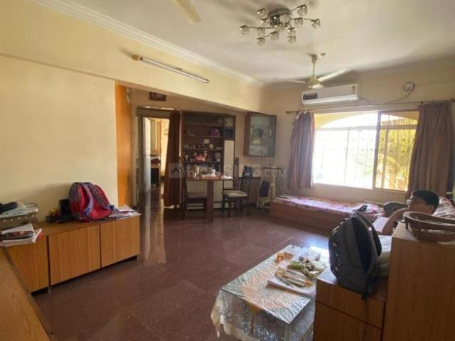 2 BHK Apartment in Kandivali East for resale Mumbai. The reference number is 20371295